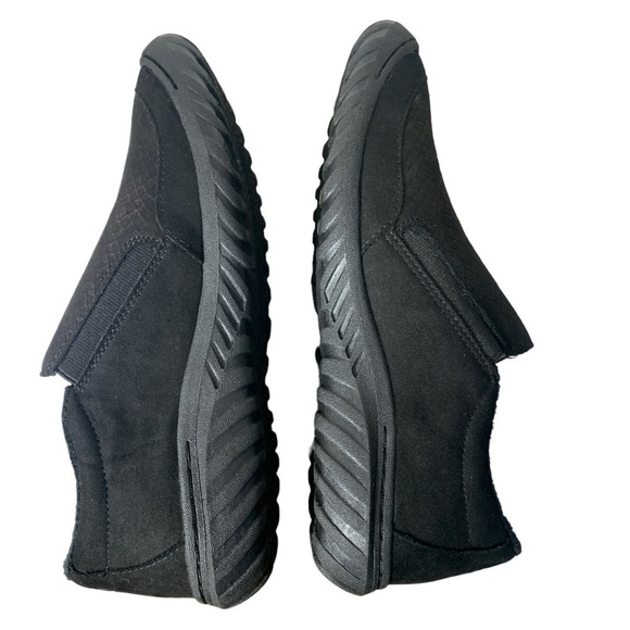 - NIB JBU by Jambu Black Gold Cranberry Side-zip Fleece Lined Loafer Shoe - Picture 12 of 13